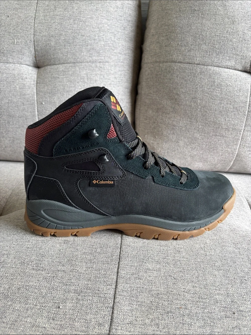 Columbia durable boots